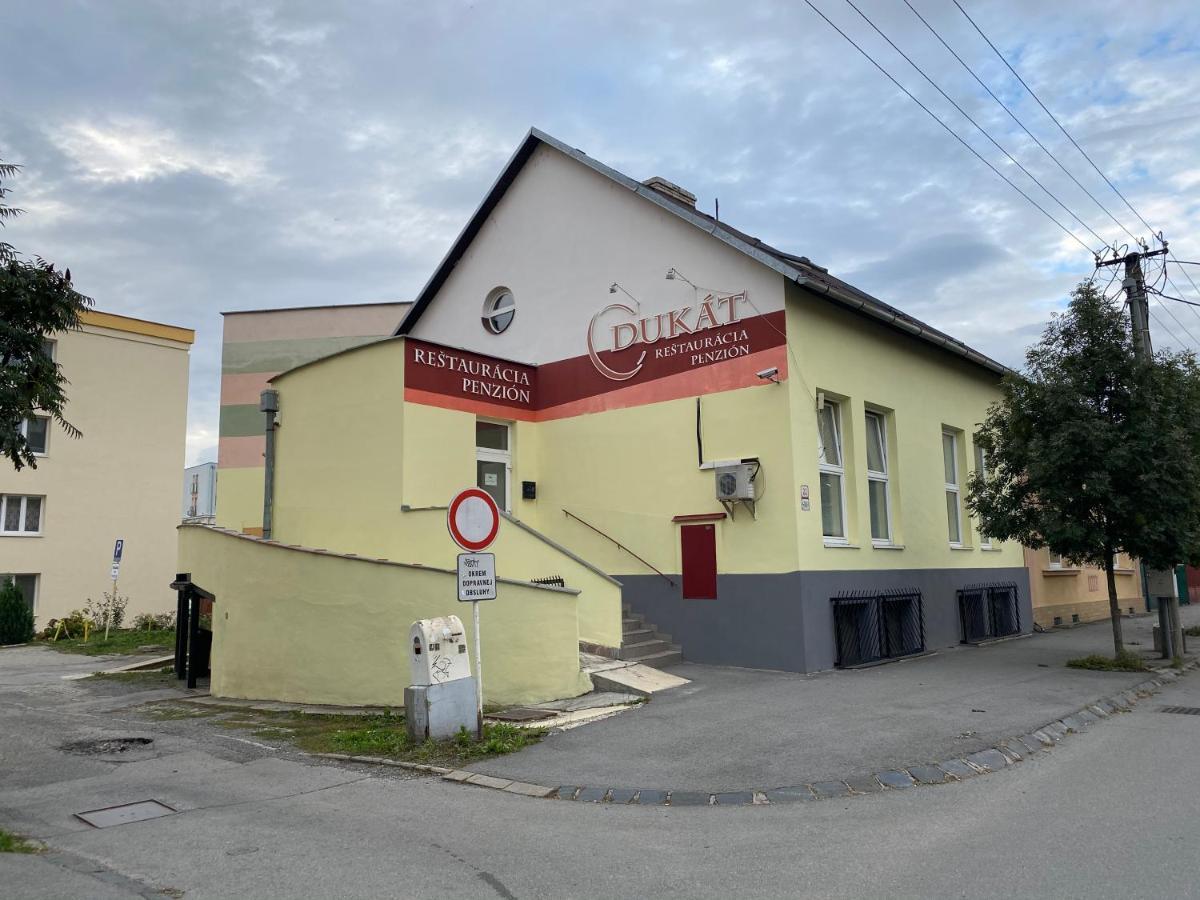 Penzion Dukat Prešov Eksteriør billede